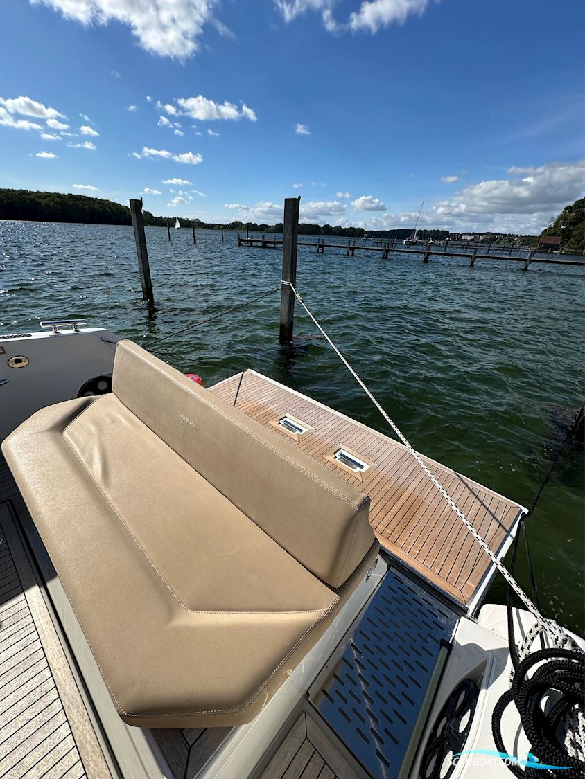 Epoca Coupé [Nimbus]